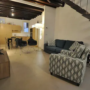 The Of The Ship Builder Appartement